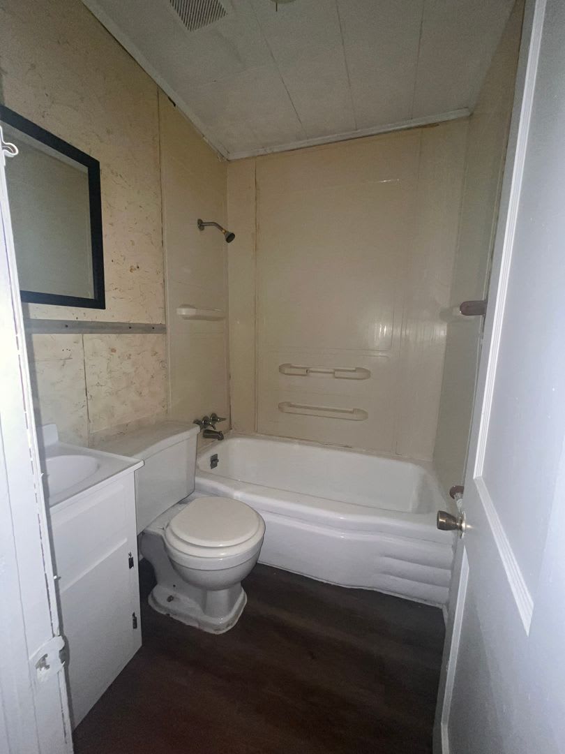 Great Property in quite Neighborhood – photo 2