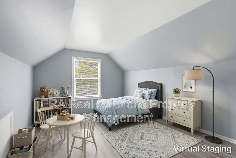2065 W Mound St – photo 5
