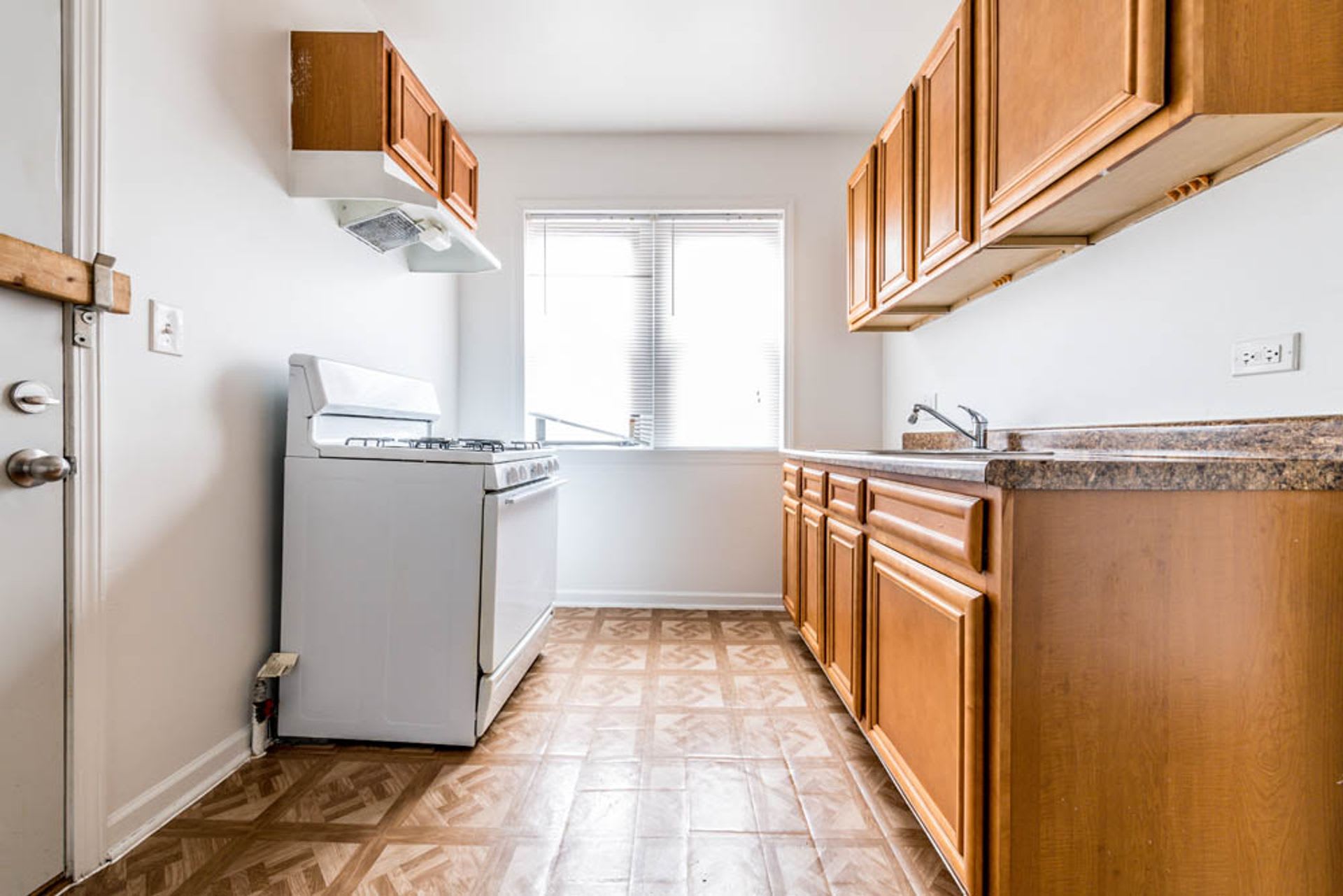 7440 S Phillips Ave – photo 3