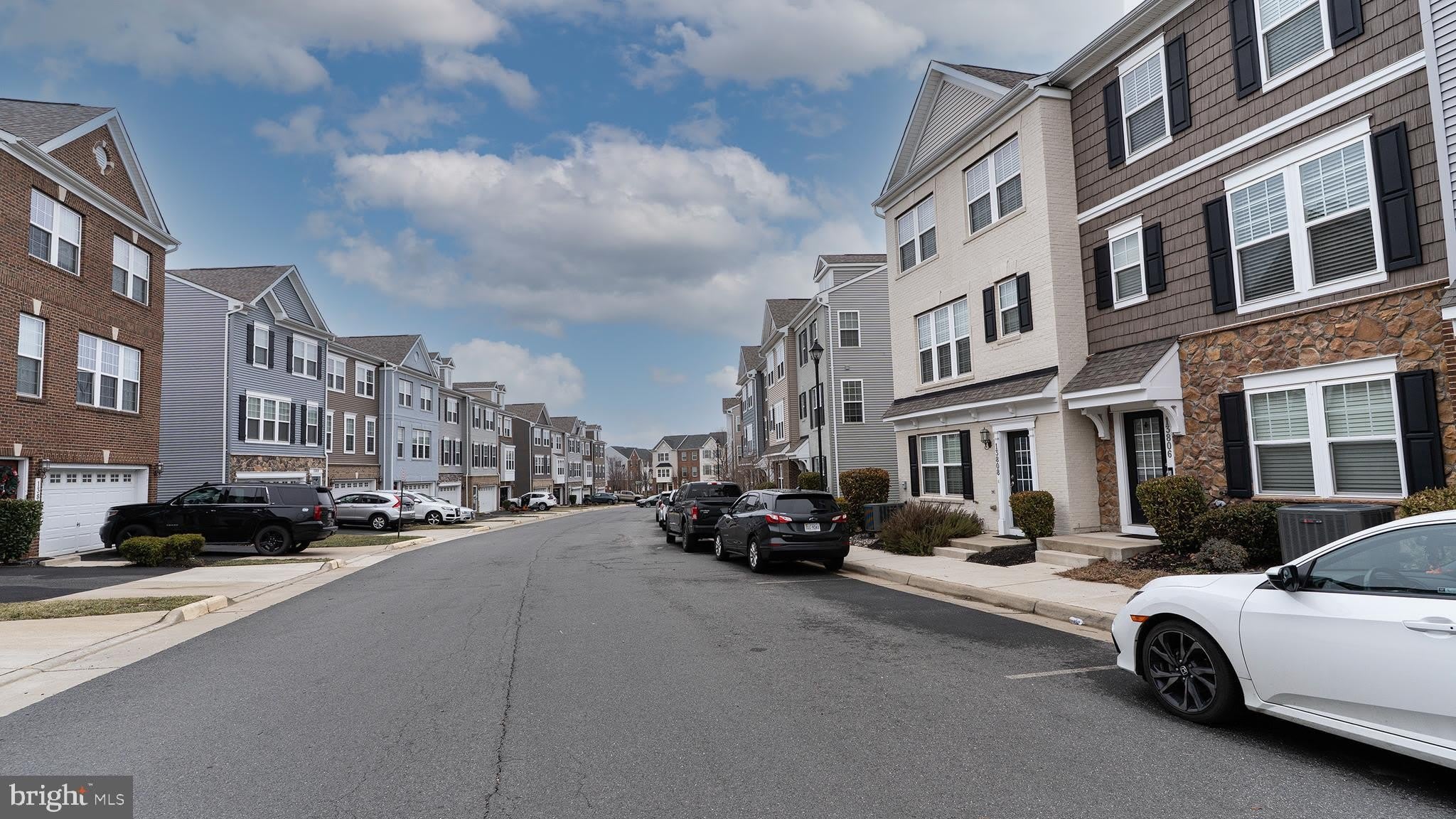 13806 LITESPEED Way – photo 3