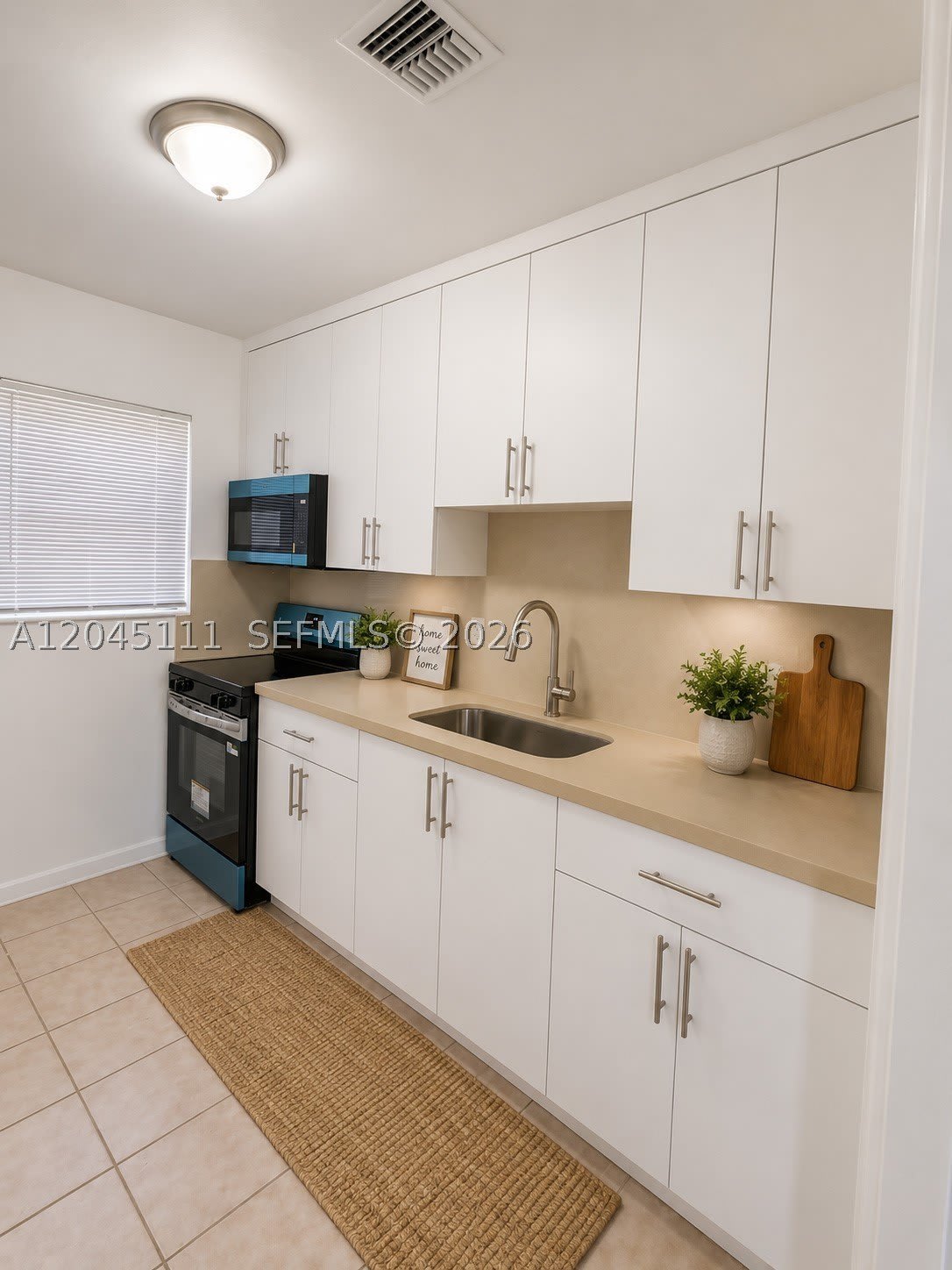 11601 Pinkston Dr – photo 4