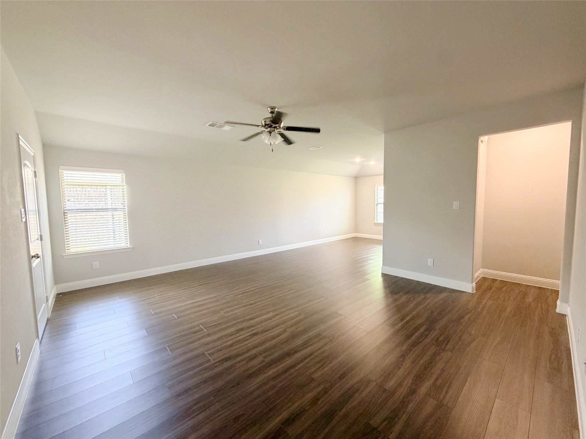 6423 Graceland Drive – photo 4
