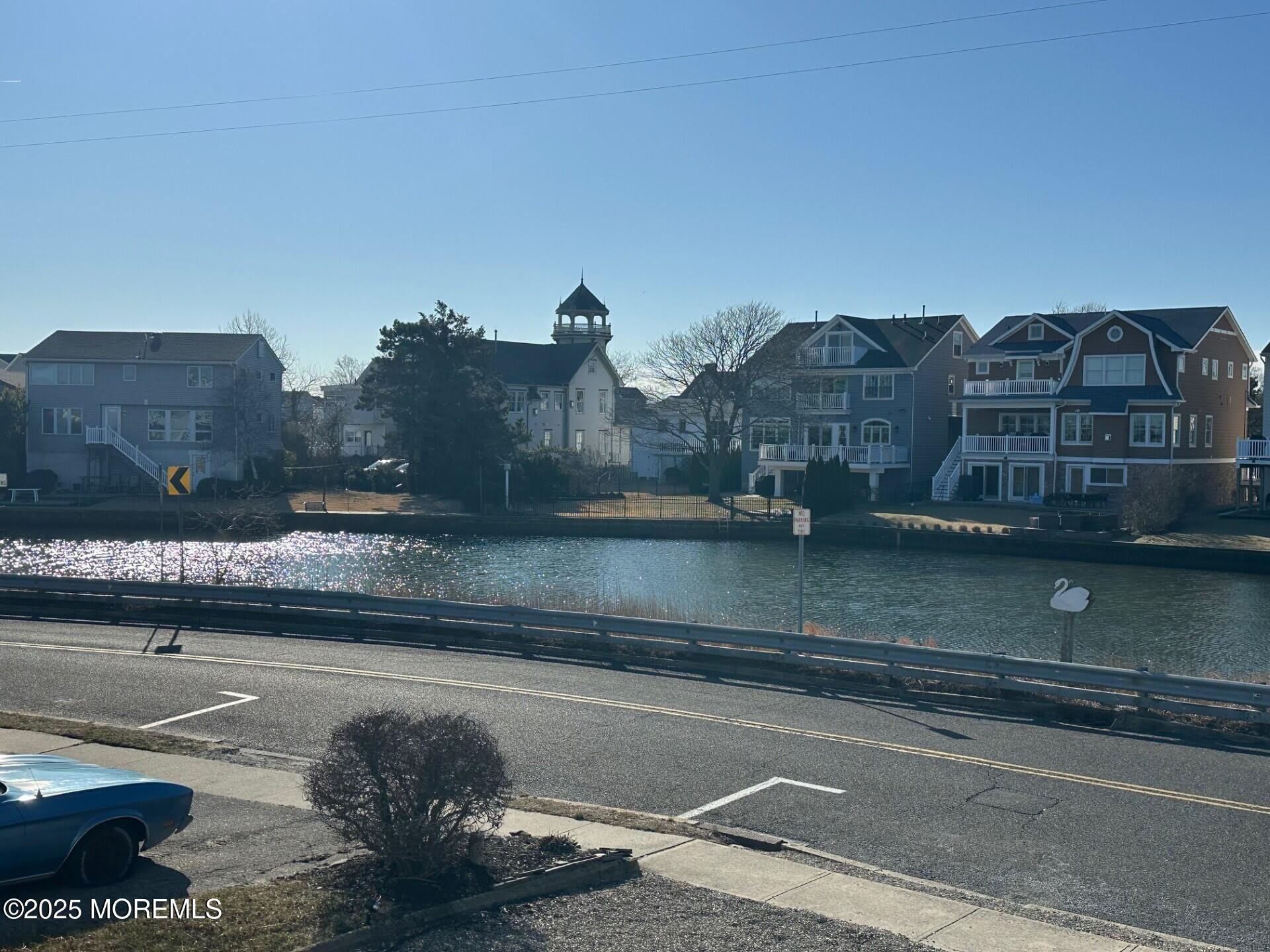 211 Trenton Avenue – photo 3