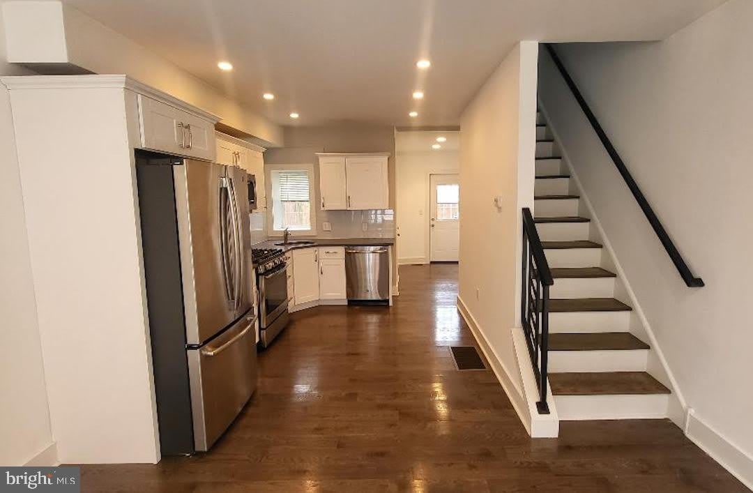 1728 N STILLMAN Street – photo 4