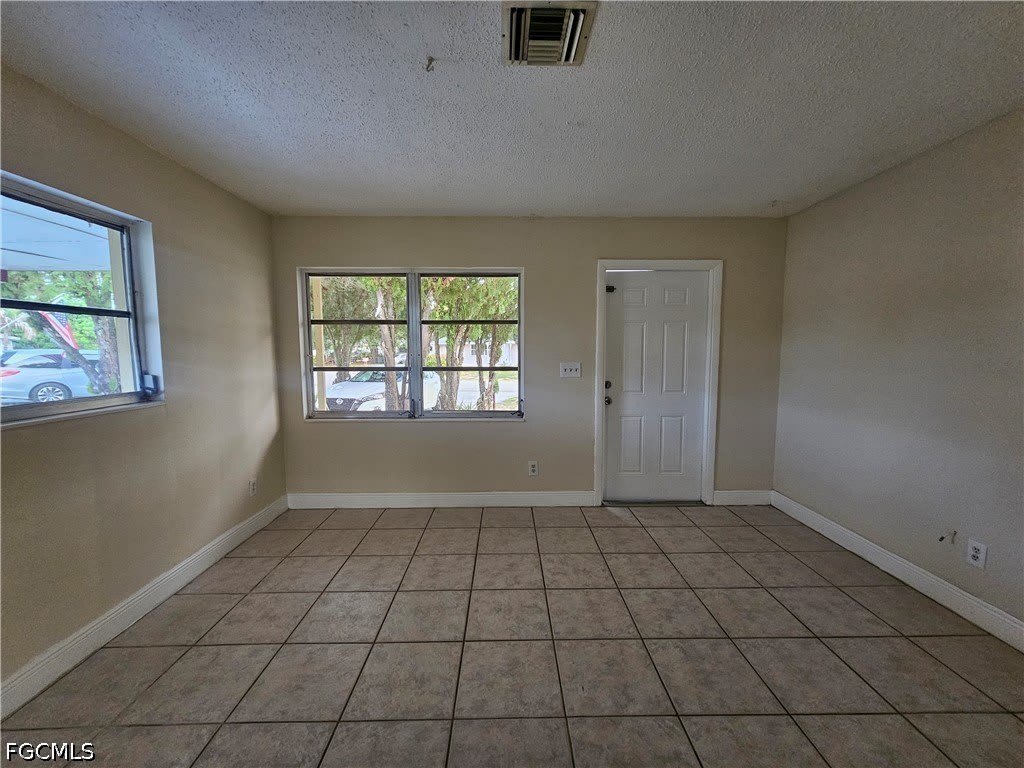 423 Morgan Circle S – photo 5