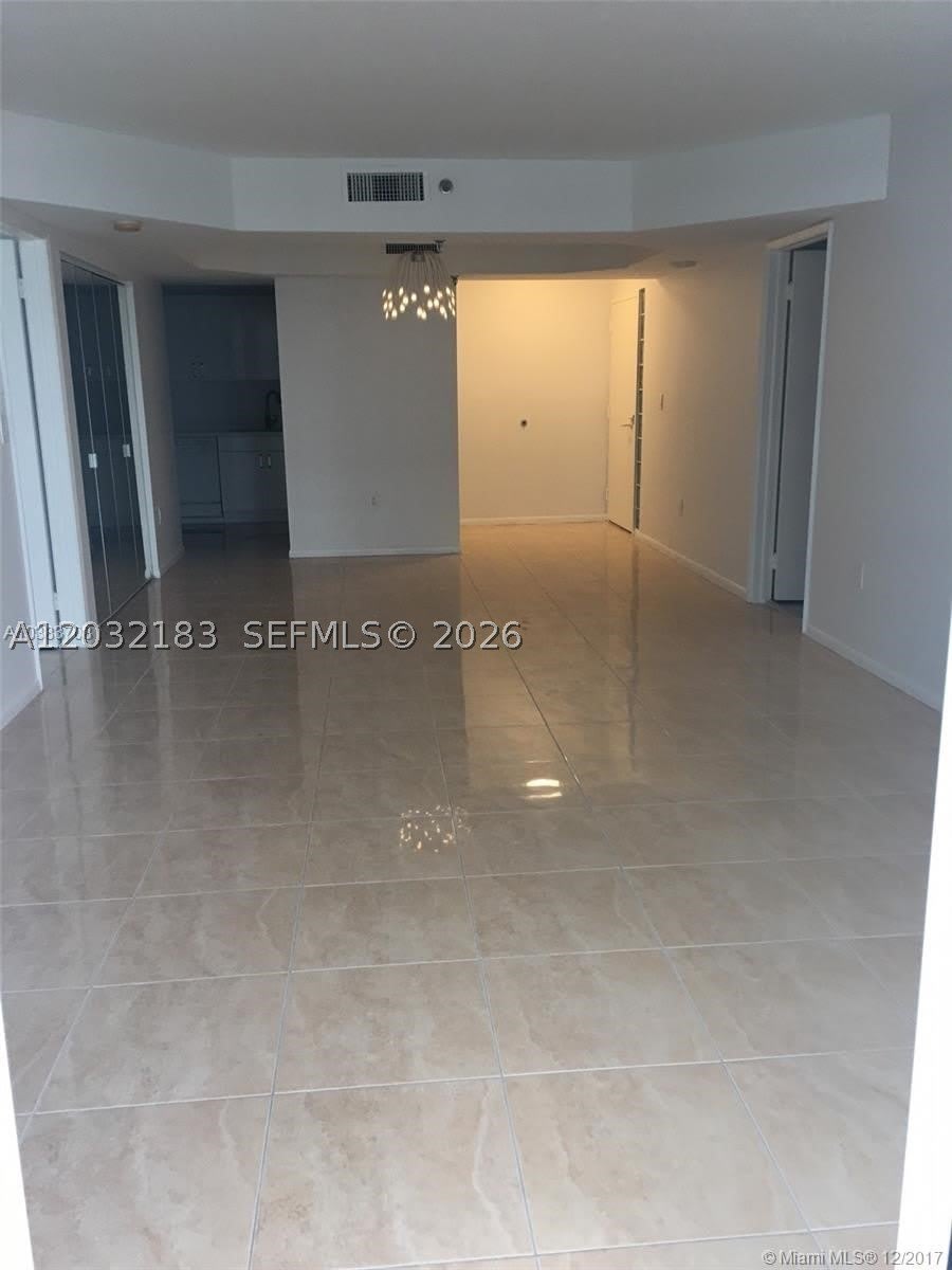 9341 Collins Avenue – photo 3