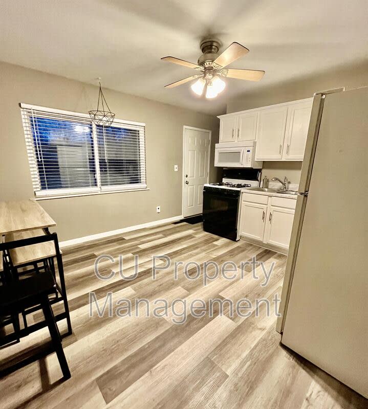 618 Dogwood Drive – photo 2