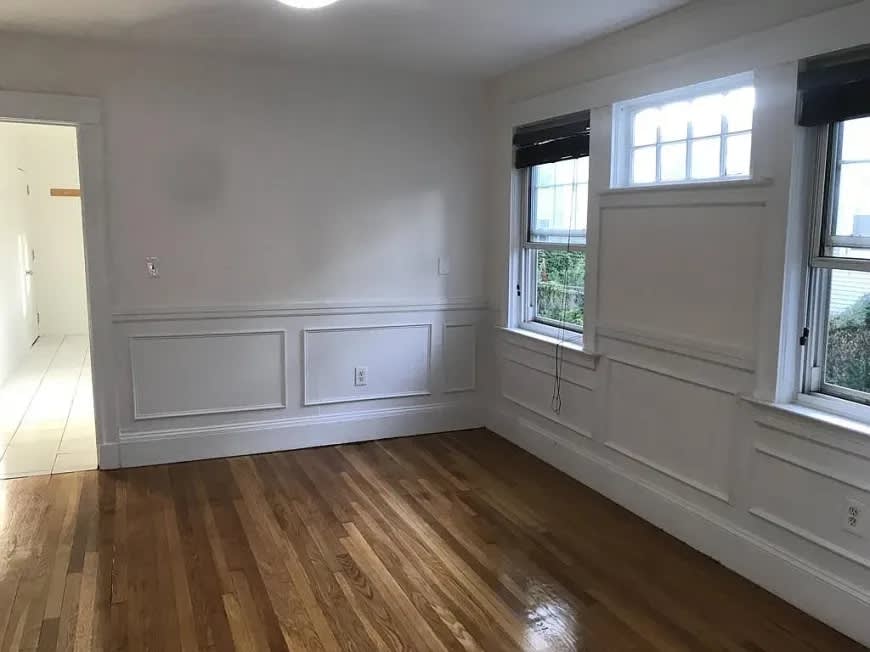 28 Trapelo St. – photo 5