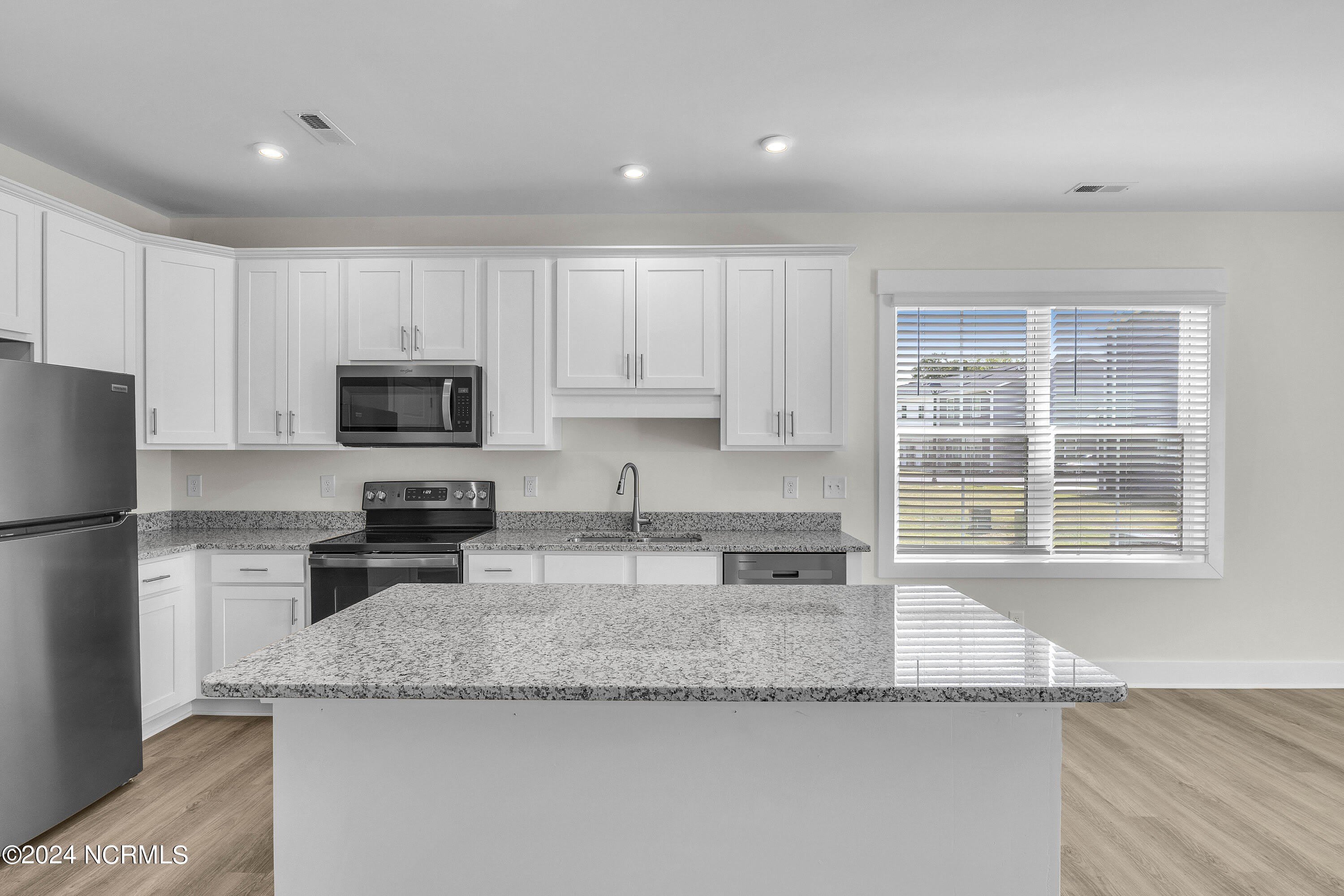 6323 Beckington Drive – photo 5