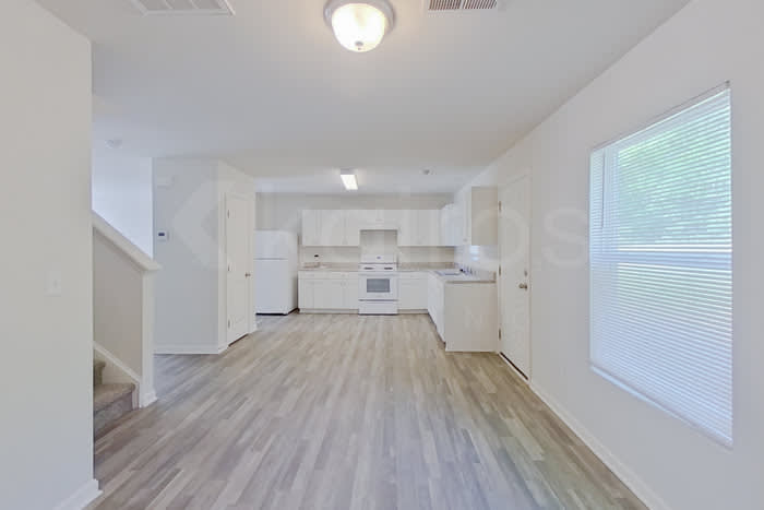 137 Shamrock Drive Southwest – photo 4