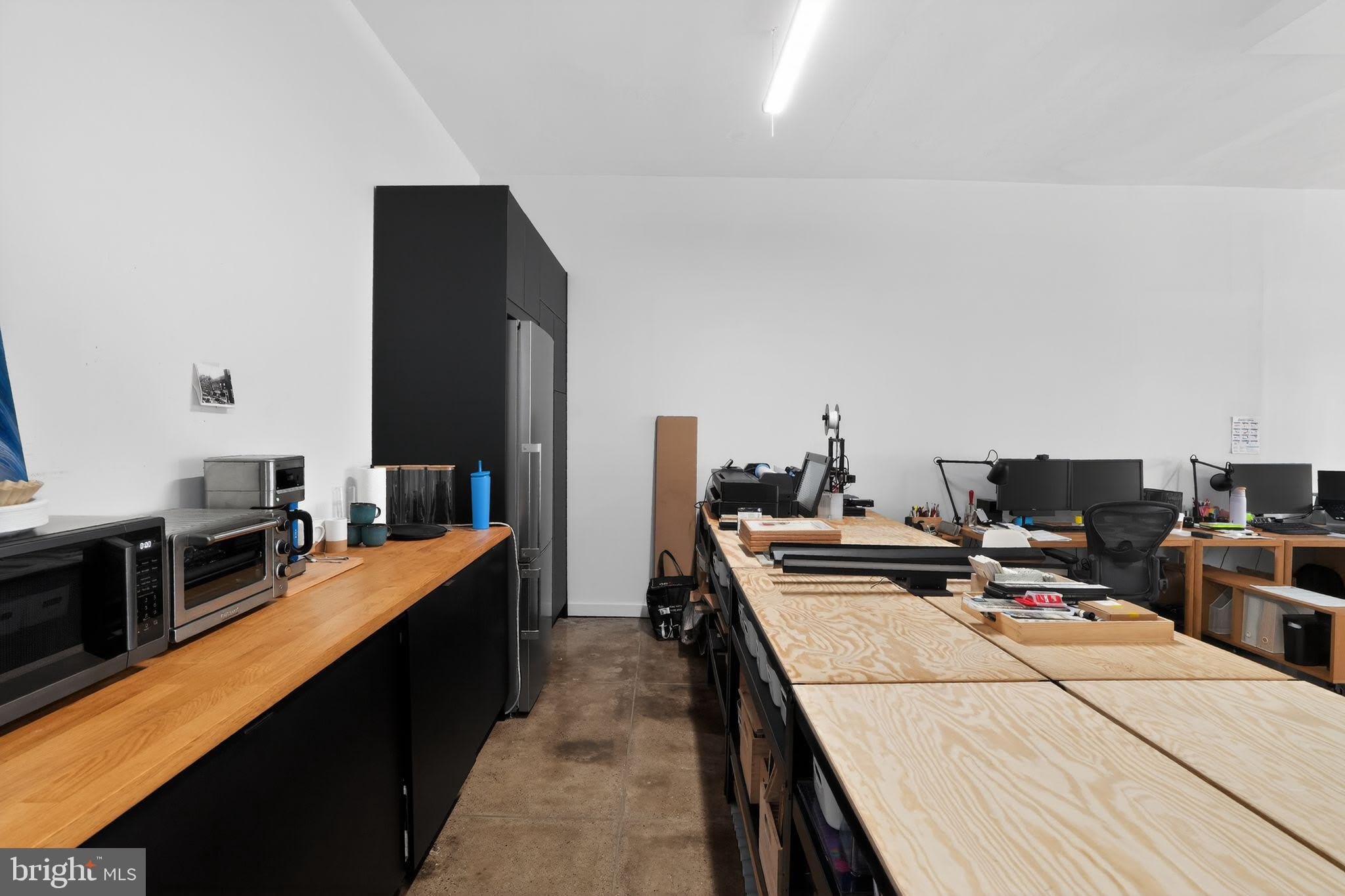 2116 LOCUST Street – photo 3