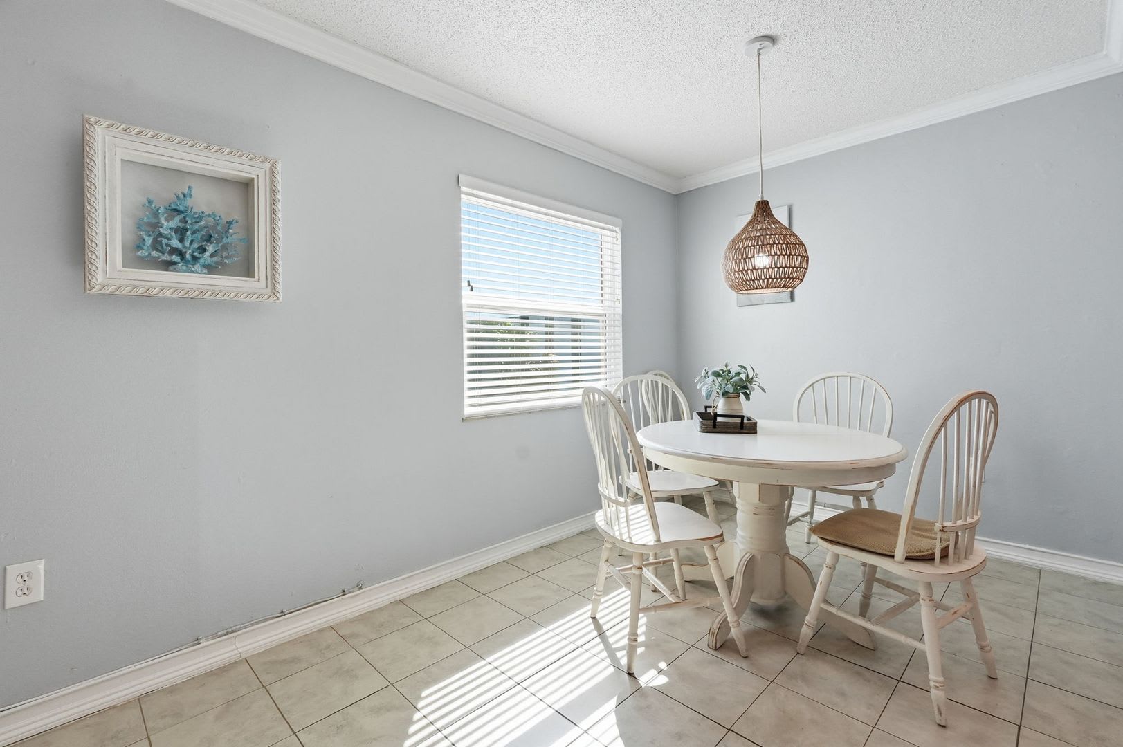 Beautiful Condo Located in Clearwater – photo 5