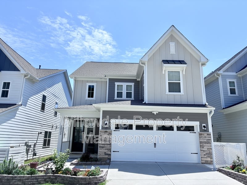 2033 Florine Dr – photo 1