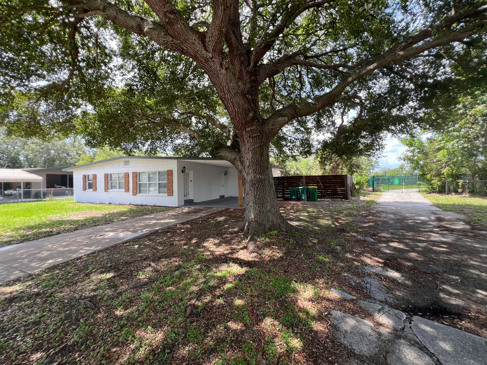 1221 Cypress Lane – photo 2