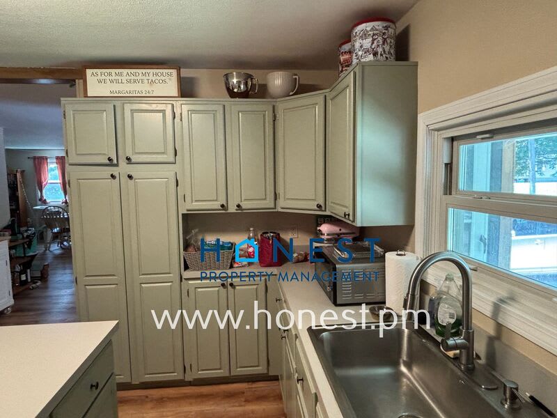 206 Derosay Avenue – photo 3