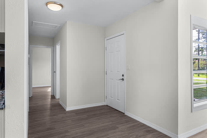1702 East Carol Drive – photo 5