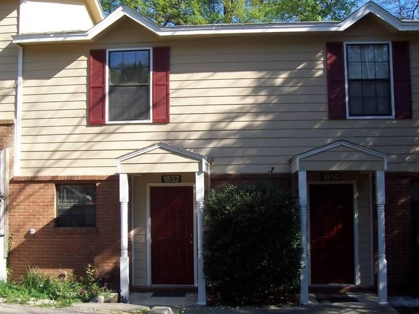 1850 Sylvan Court – photo 1