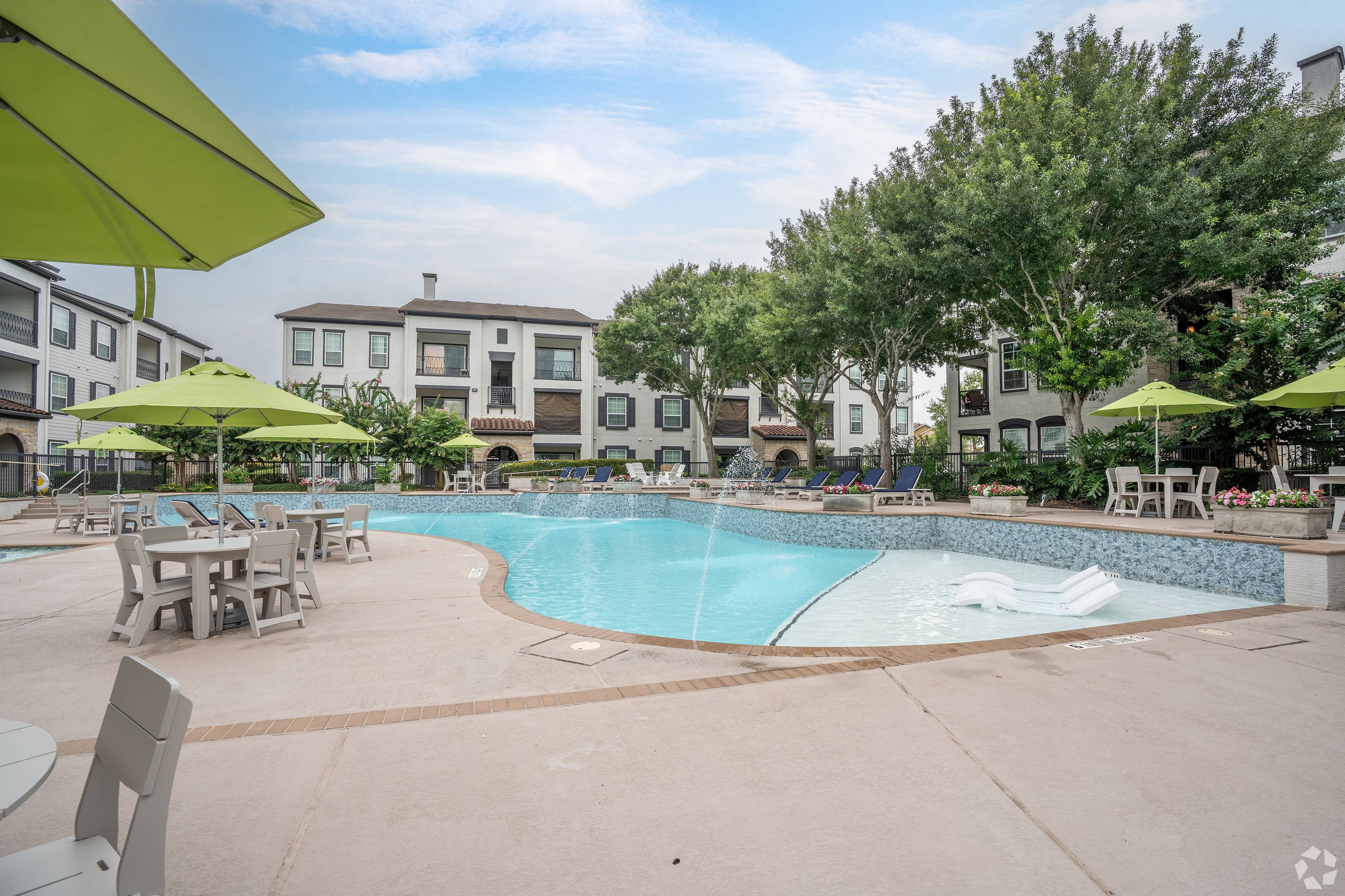 Amalfi at Tuscan Lakes – photo 3