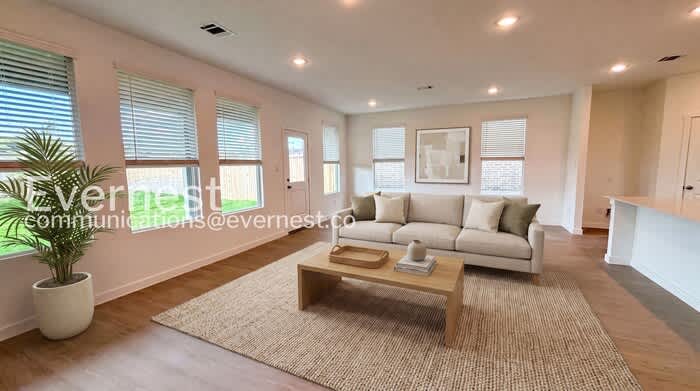 5449 Paschal Park – photo 2