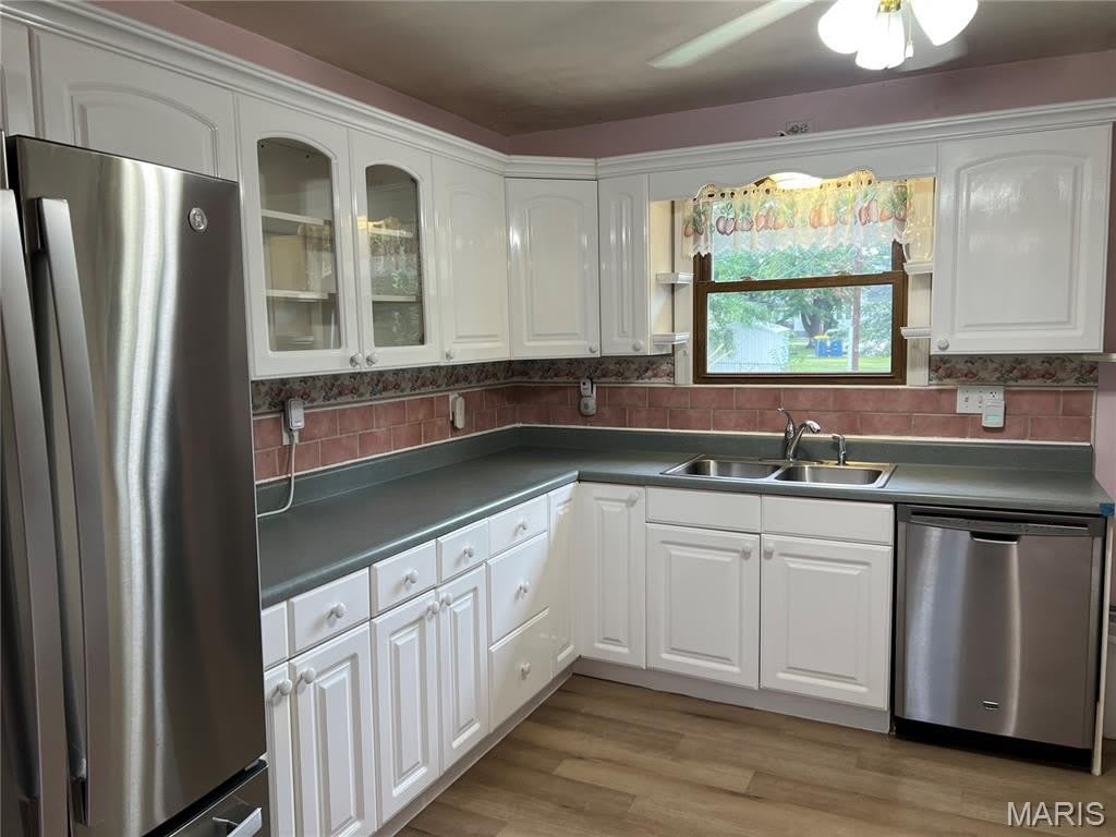 415 Roanoke Drive – photo 3