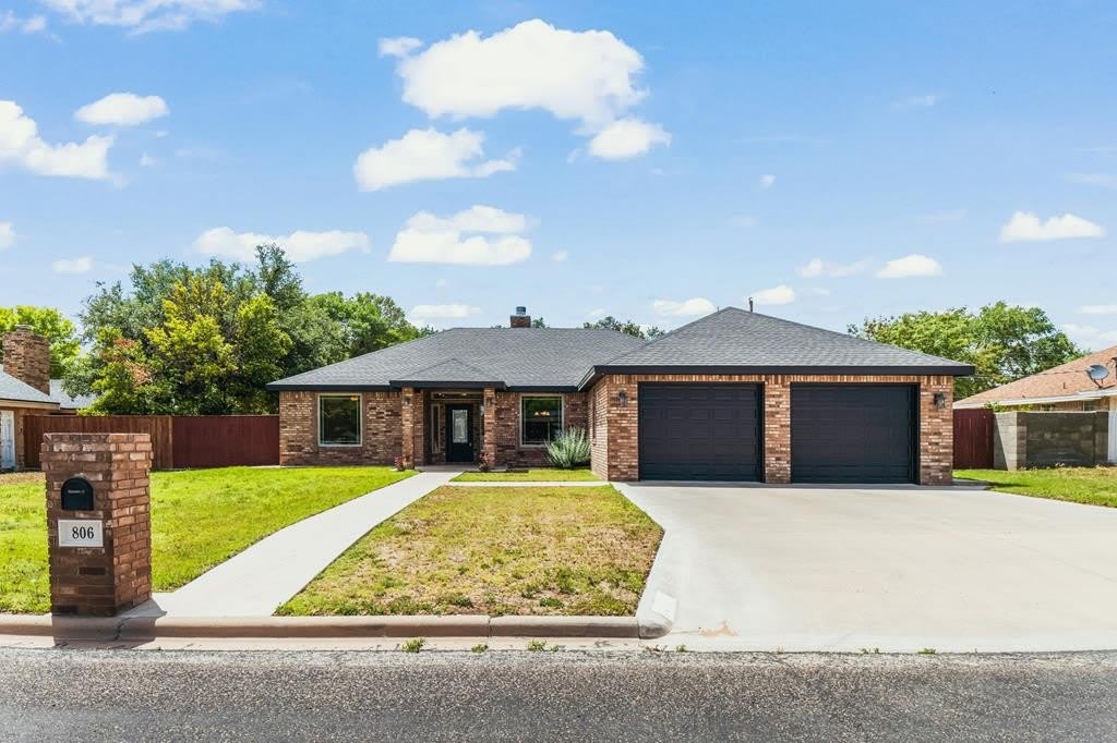 806 SW 7th St – photo 1