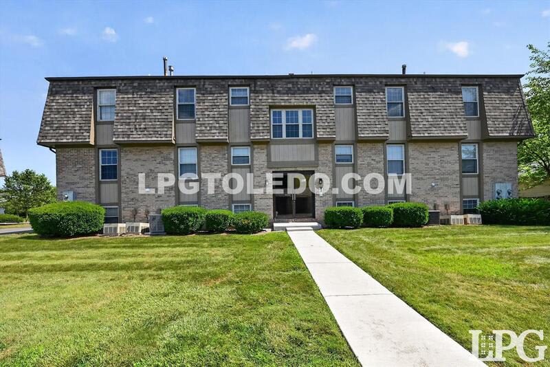 801 Hilltop Ln.-101 – photo 3
