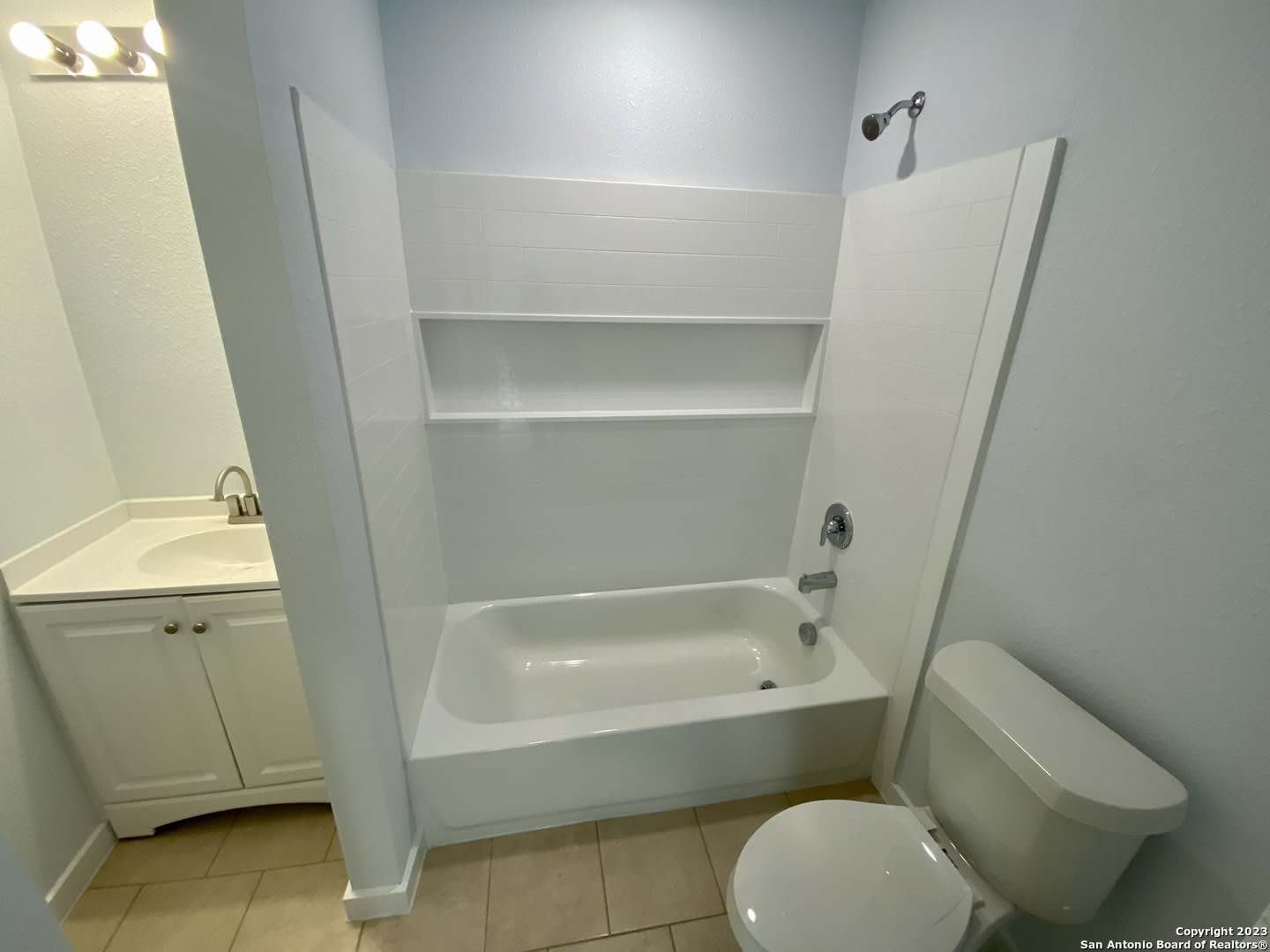 1632 S Hamilton – photo 5