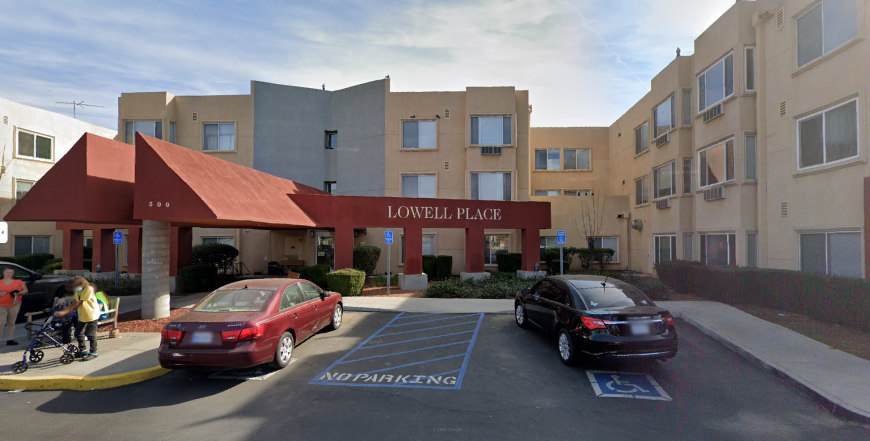 Lowell Place – photo 3
