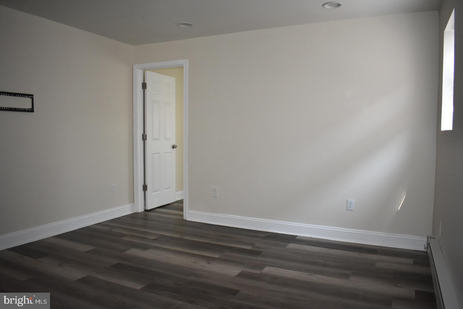 13 W 10TH Street – photo 2