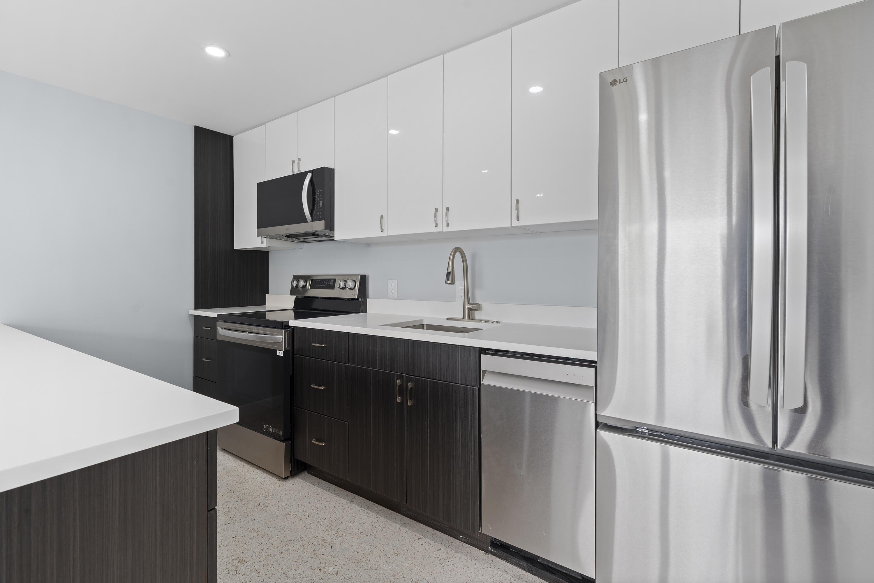 3220 Ne 7Th Place – photo 3