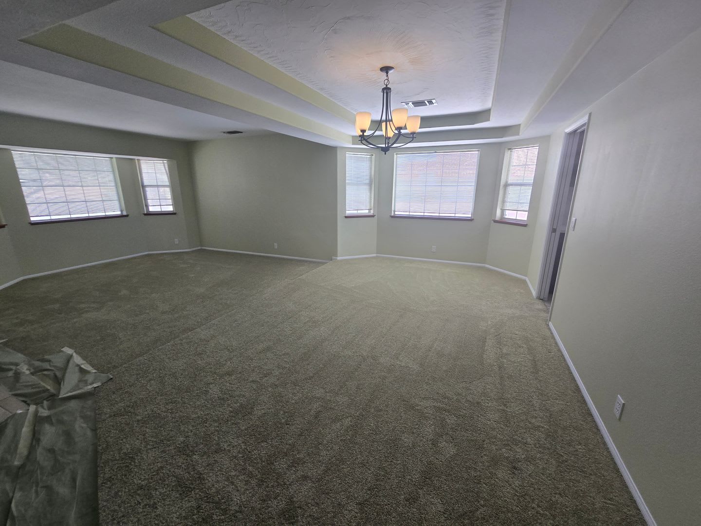 136 W Cielo Ave – photo 3