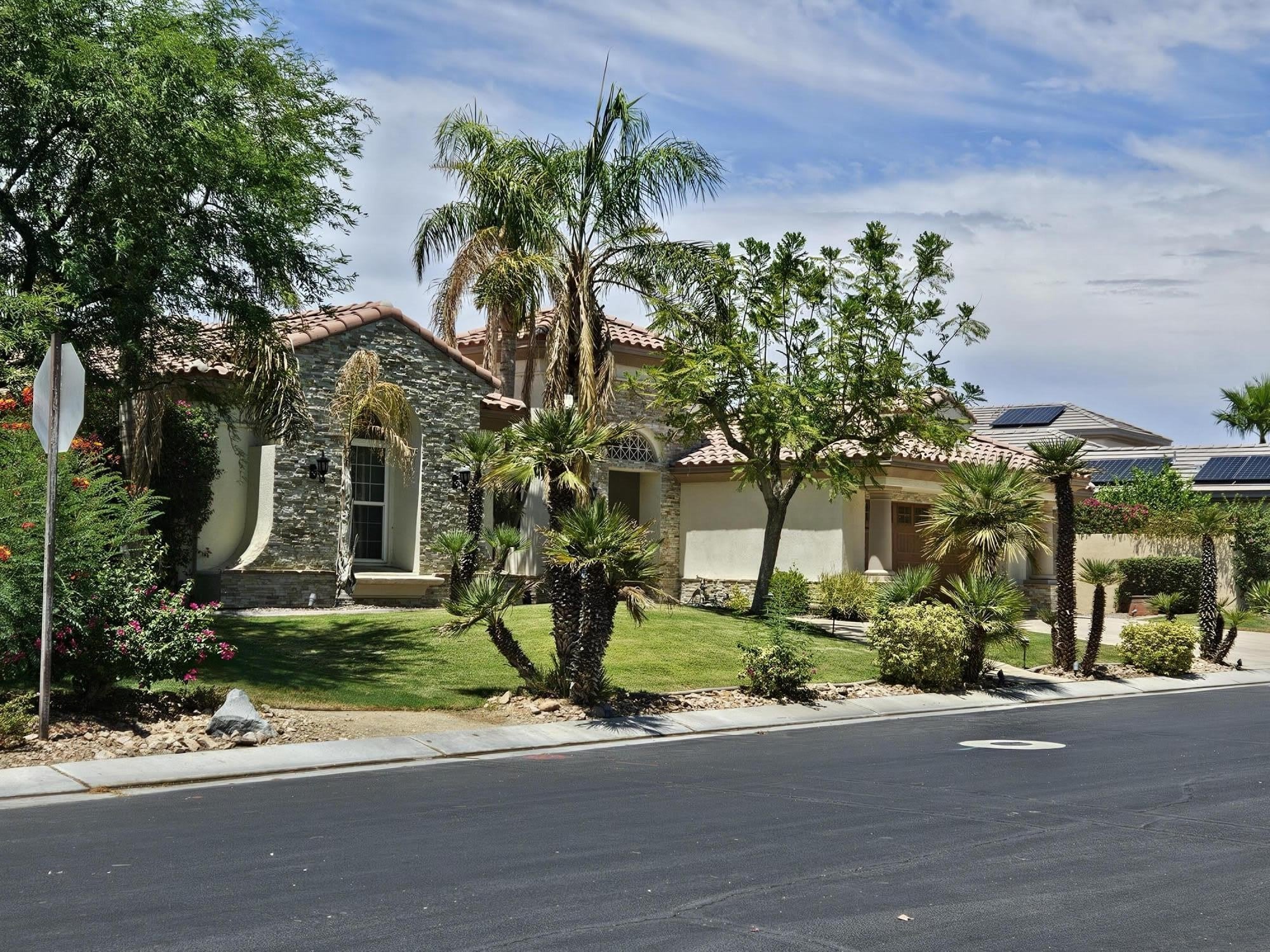 15 Via Verde – photo 1