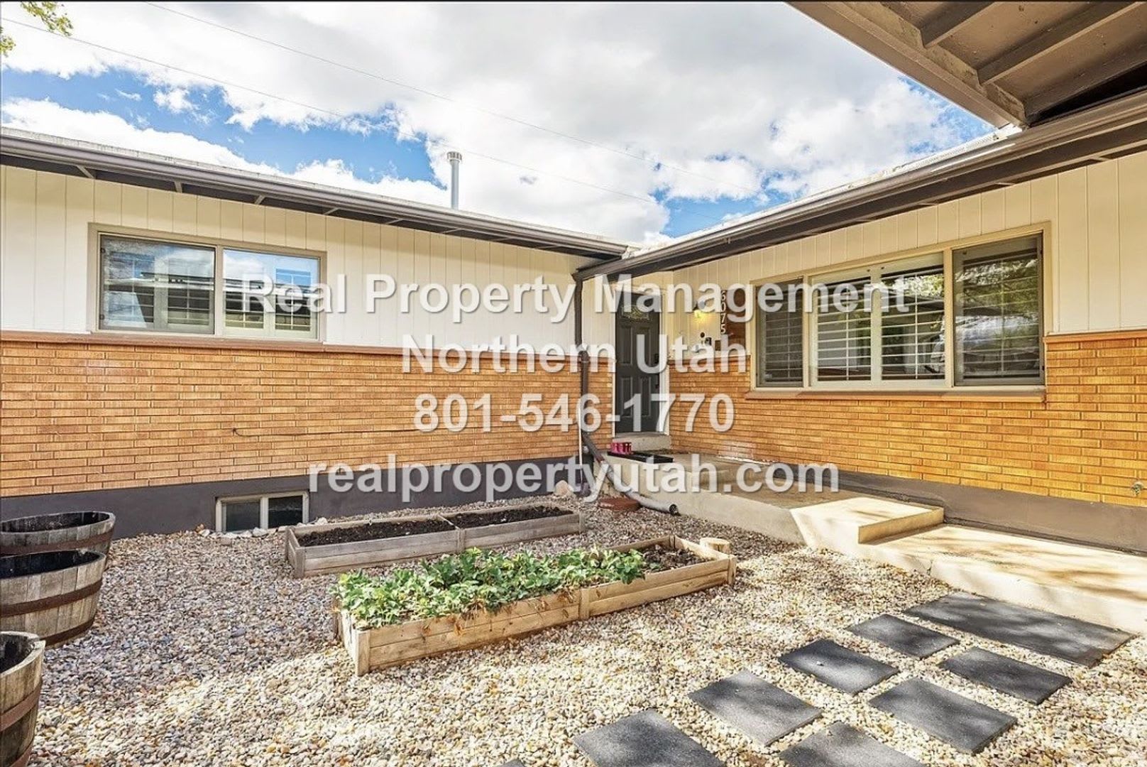 Stunning modern 6-Bedroom 3-Bath Home in Roy. – photo 1
