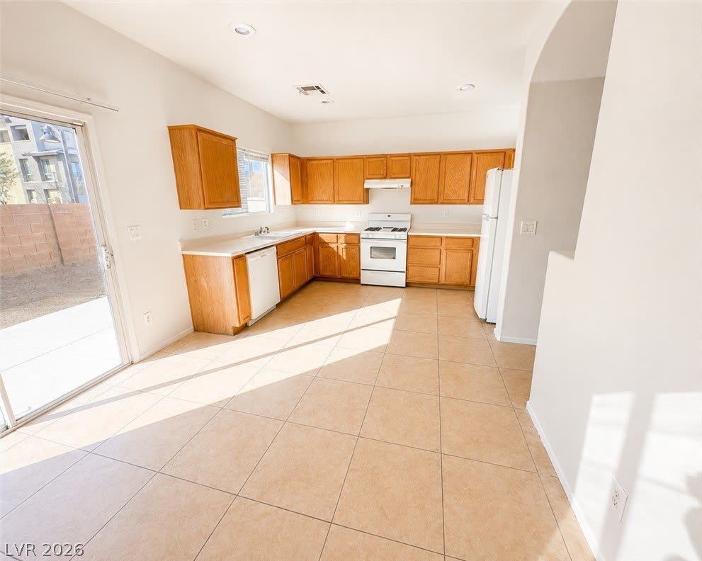 6247 Barton Manor Street – photo 3