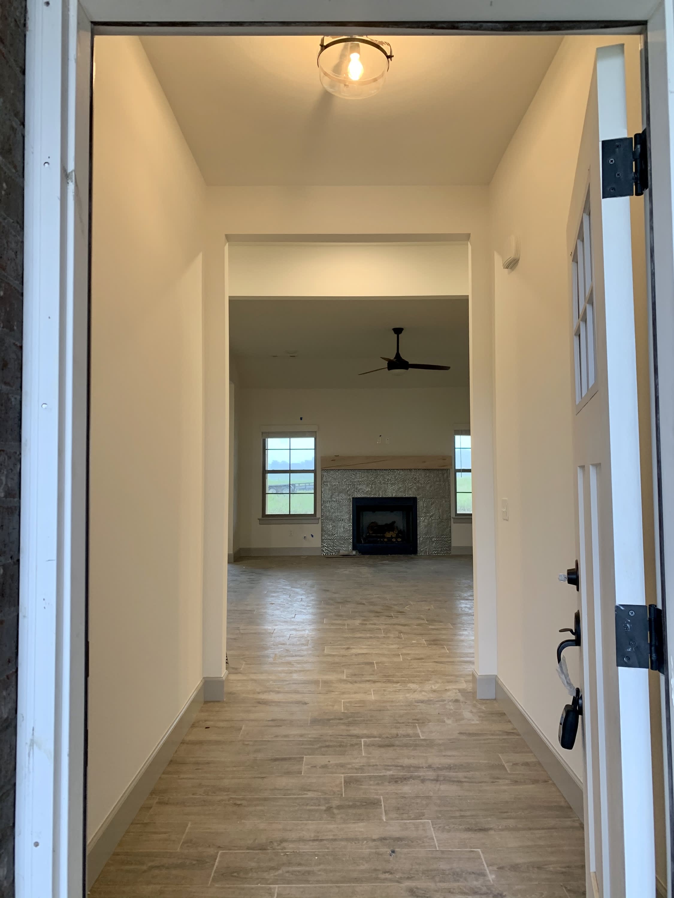 1036 Parker Lane – photo 2