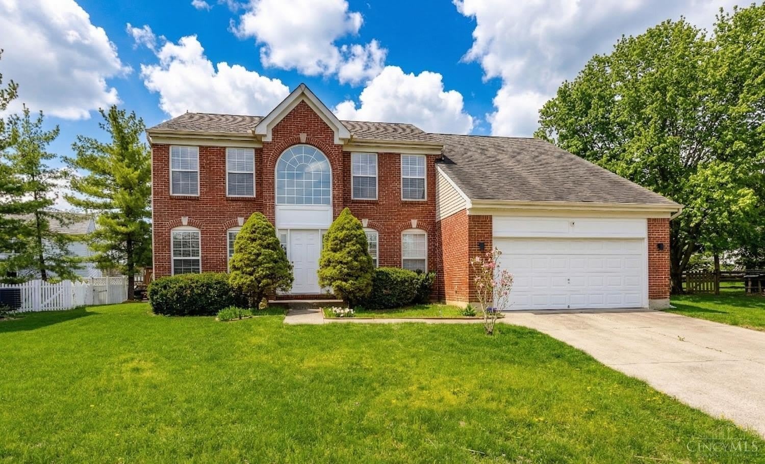 5041 Lexington Court – photo 1