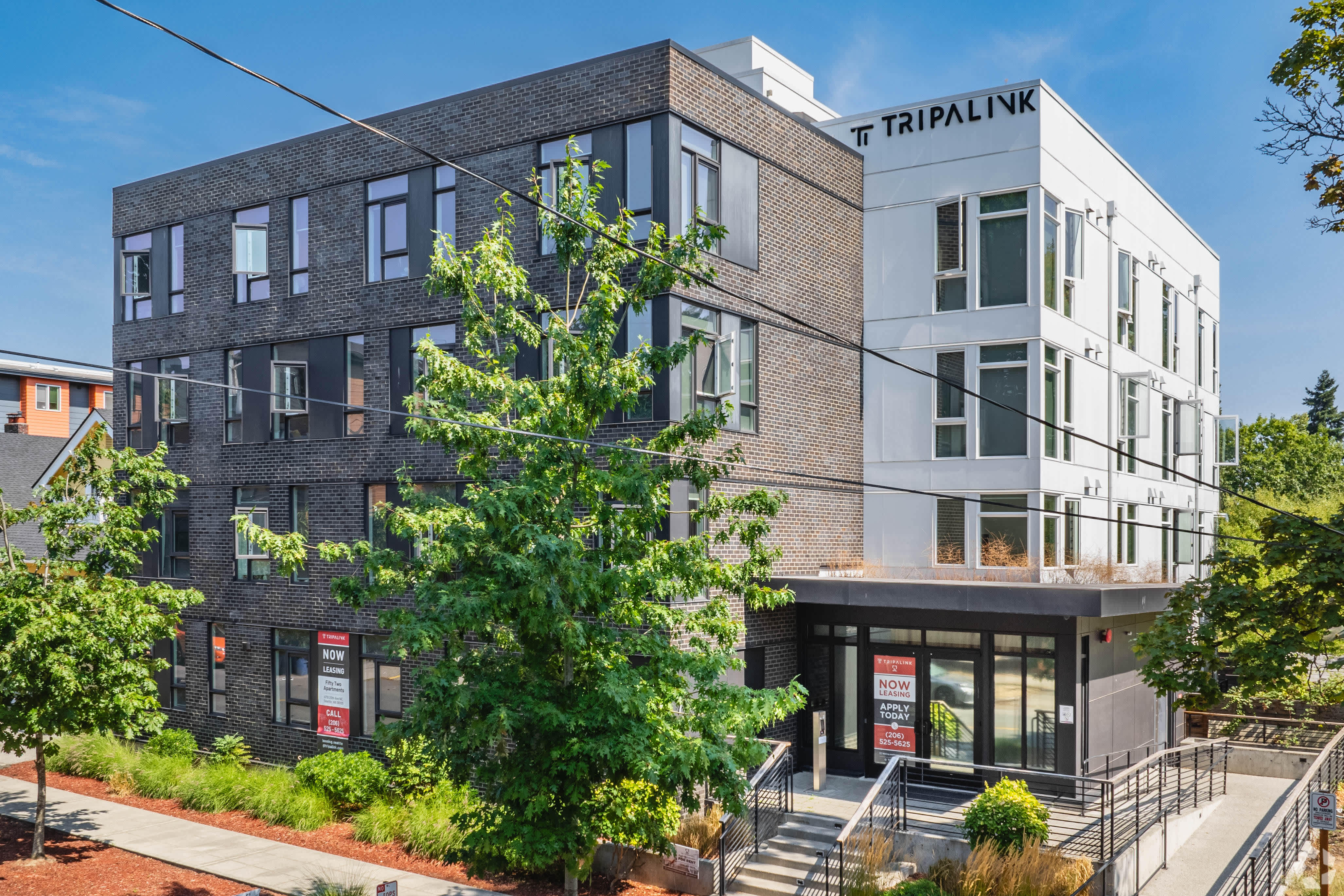 Fifty-Two Apartments – photo 3