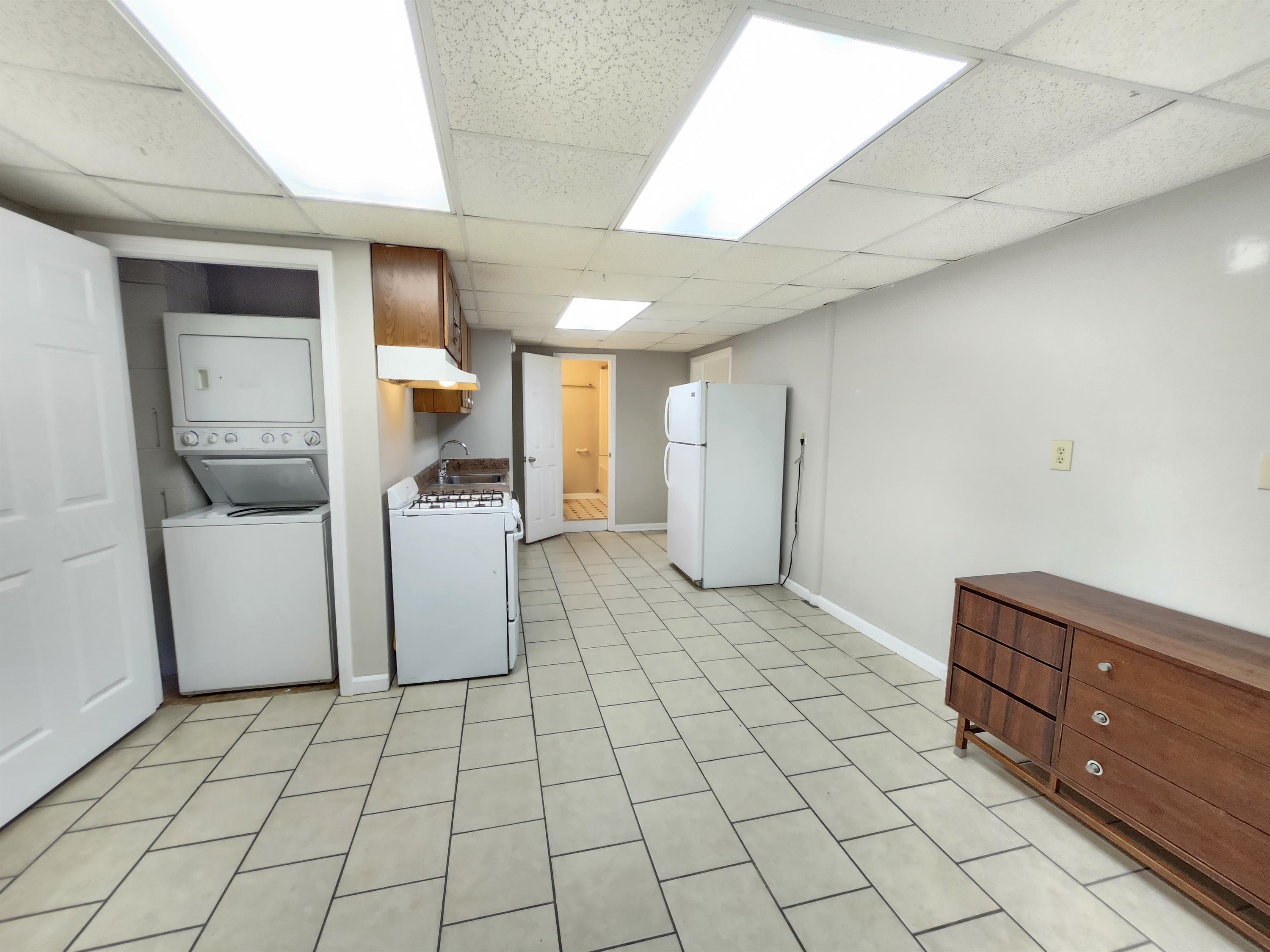 1206 Francis Street Northwest – photo 2