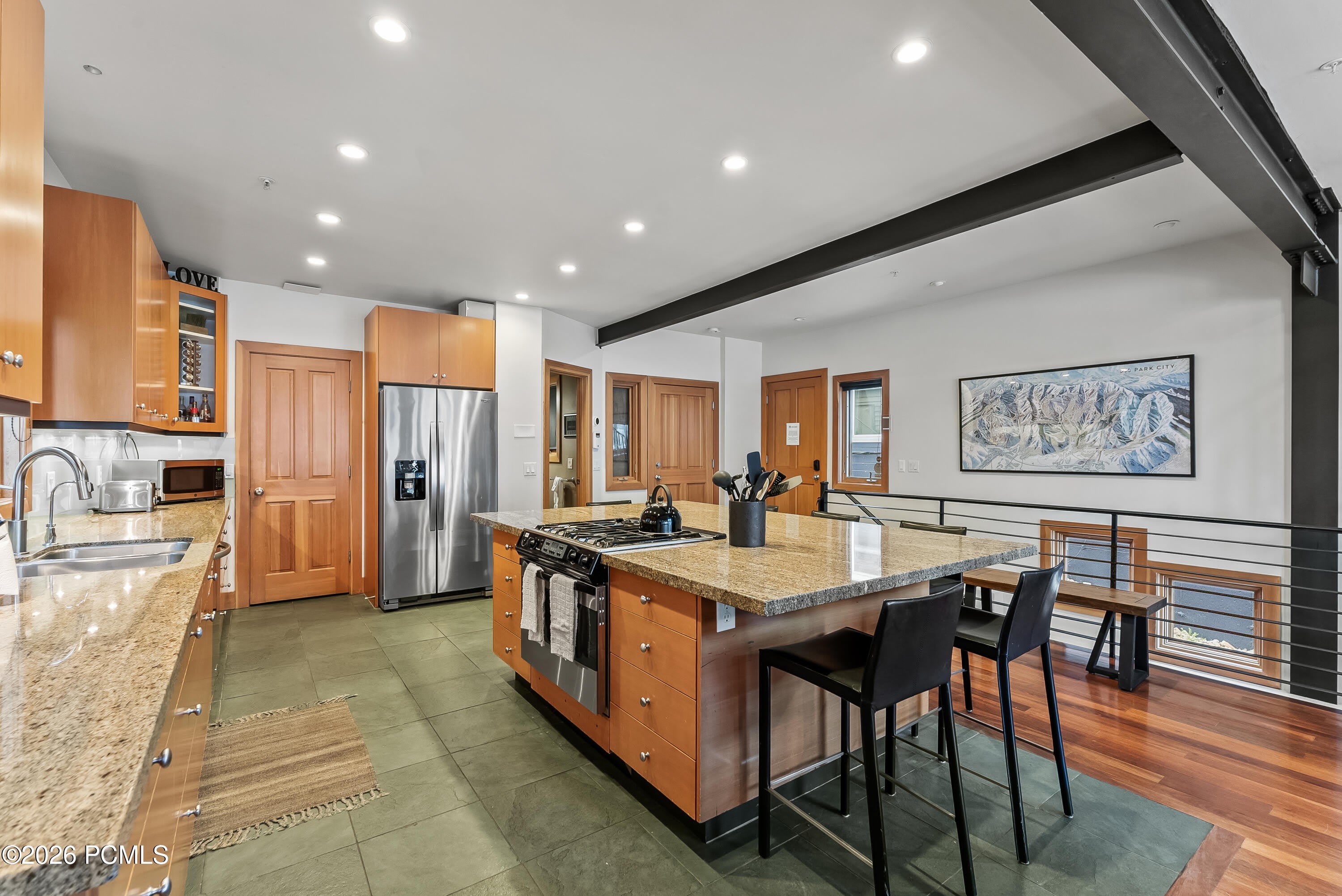 265 Ontario Avenue – photo 5