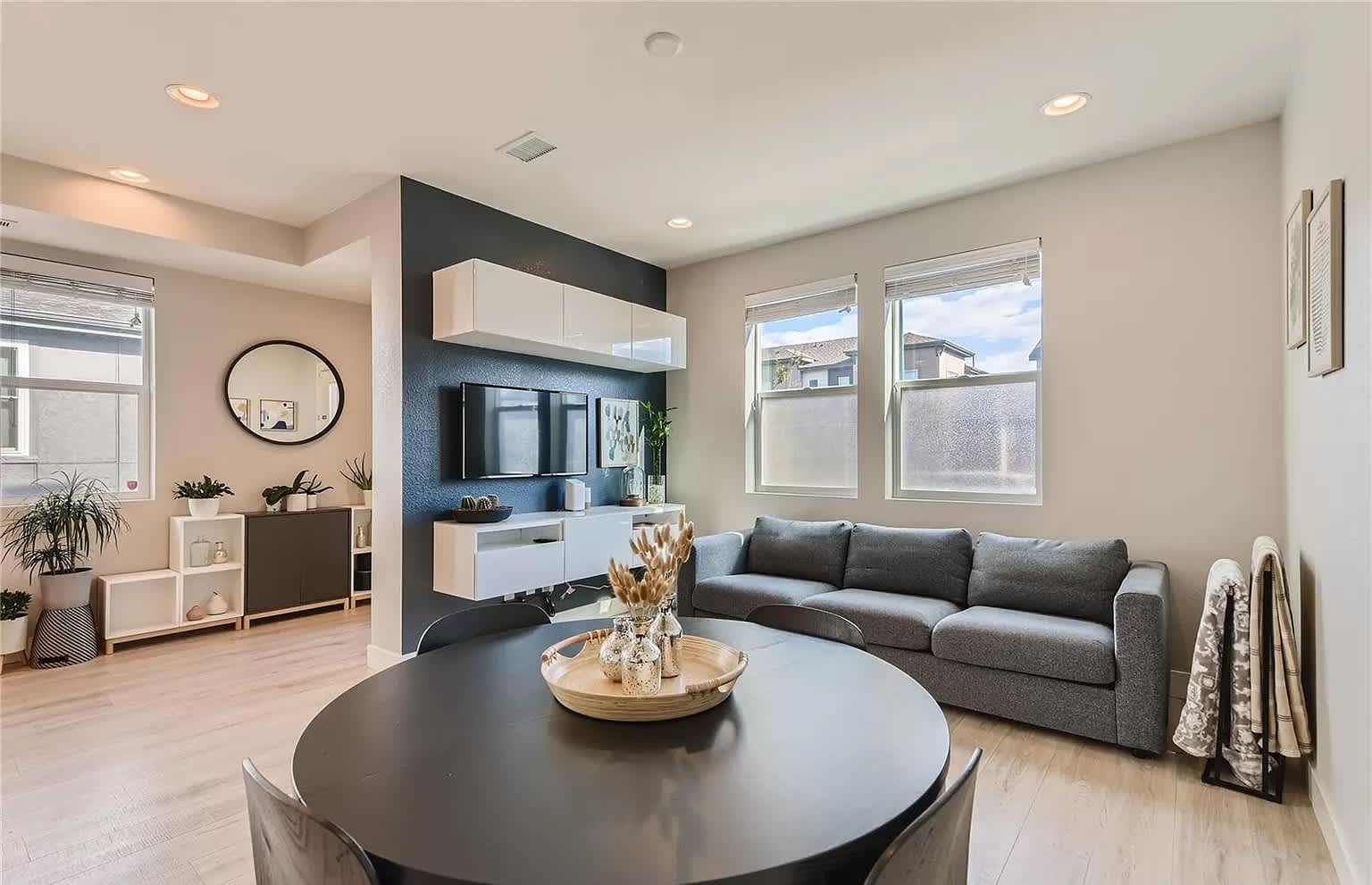 16191 Warner Pl – photo 5