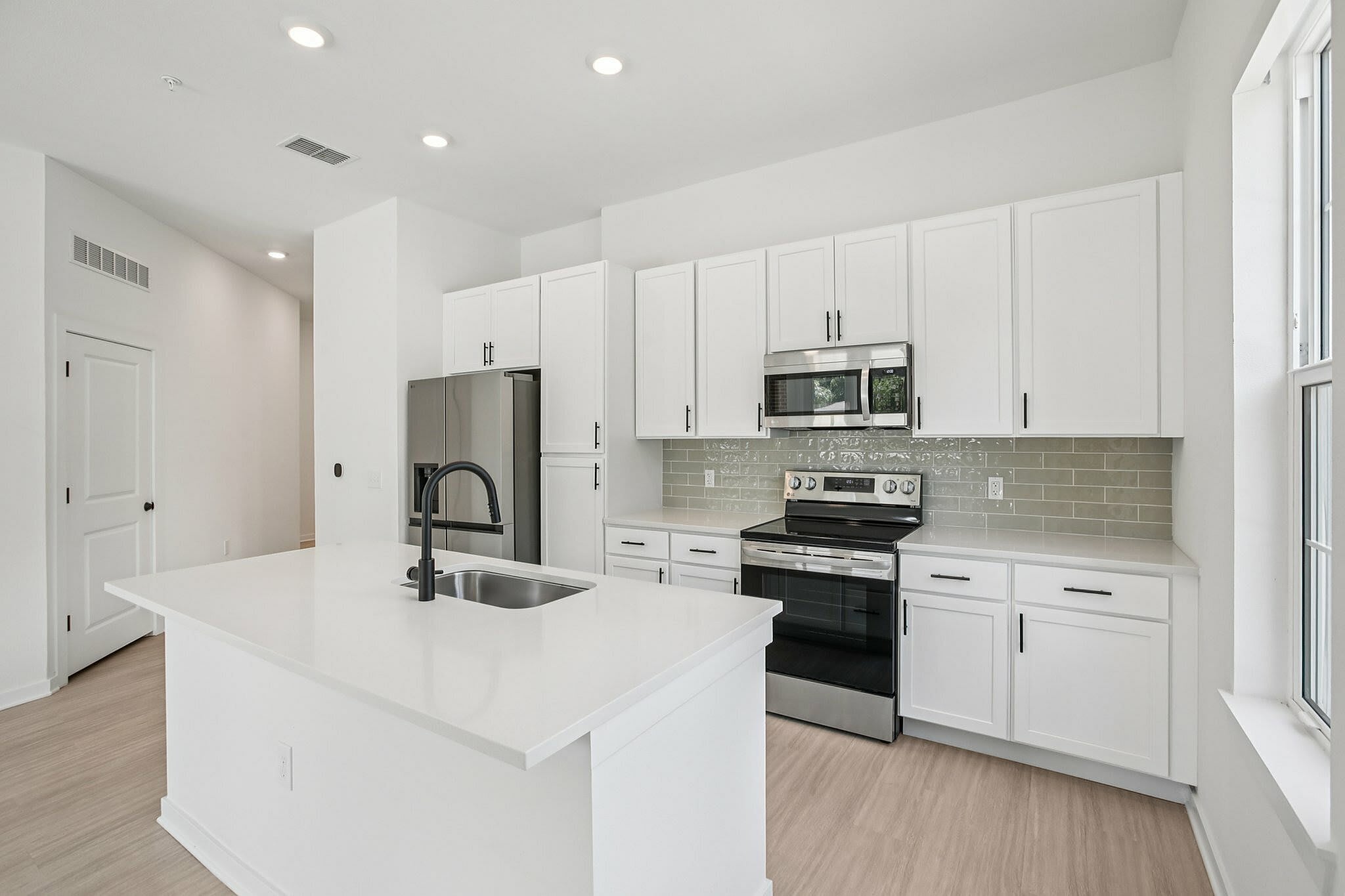 Evelyn City Lofts – photo 1