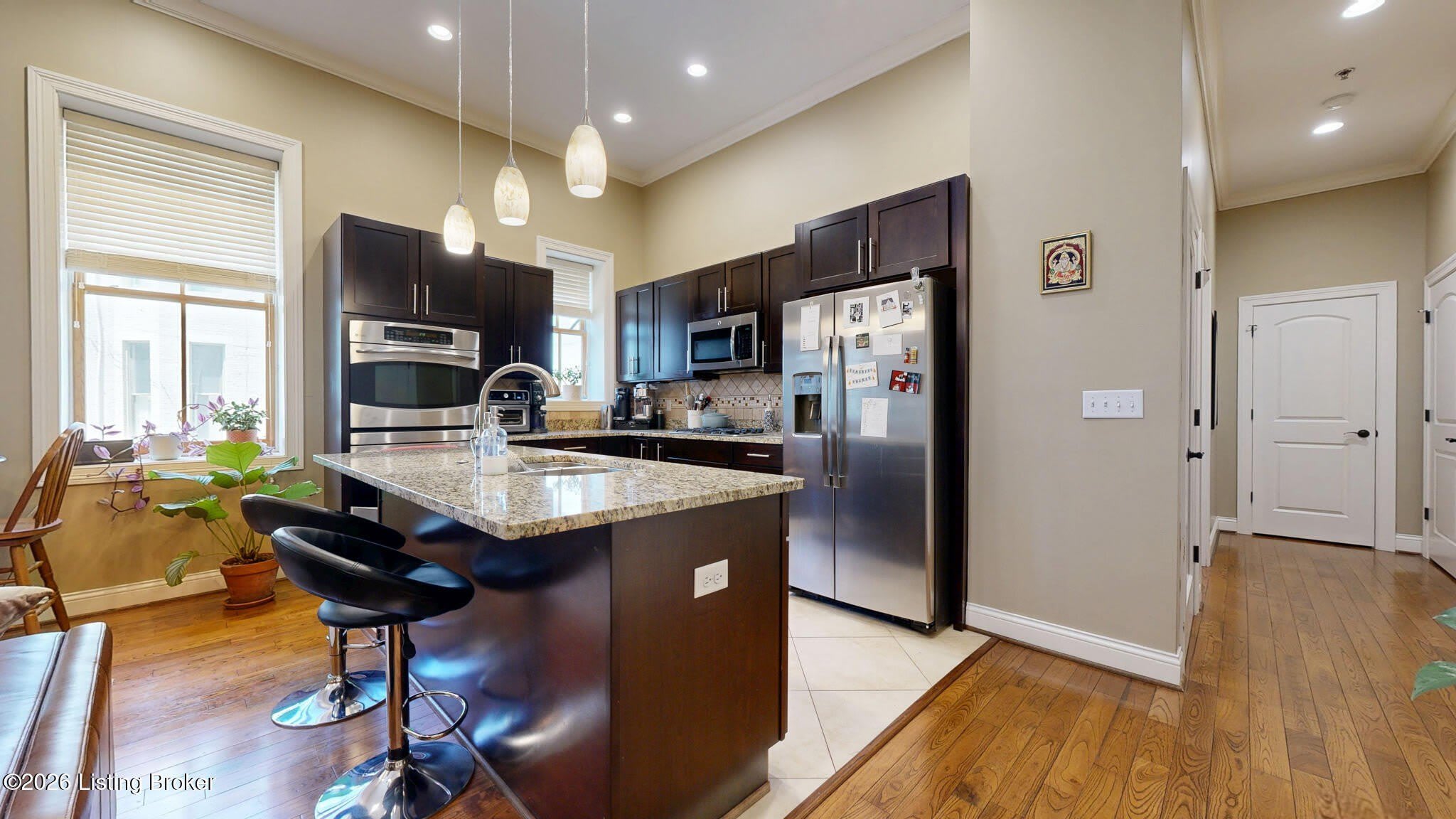 927 Cherokee Rd – photo 5