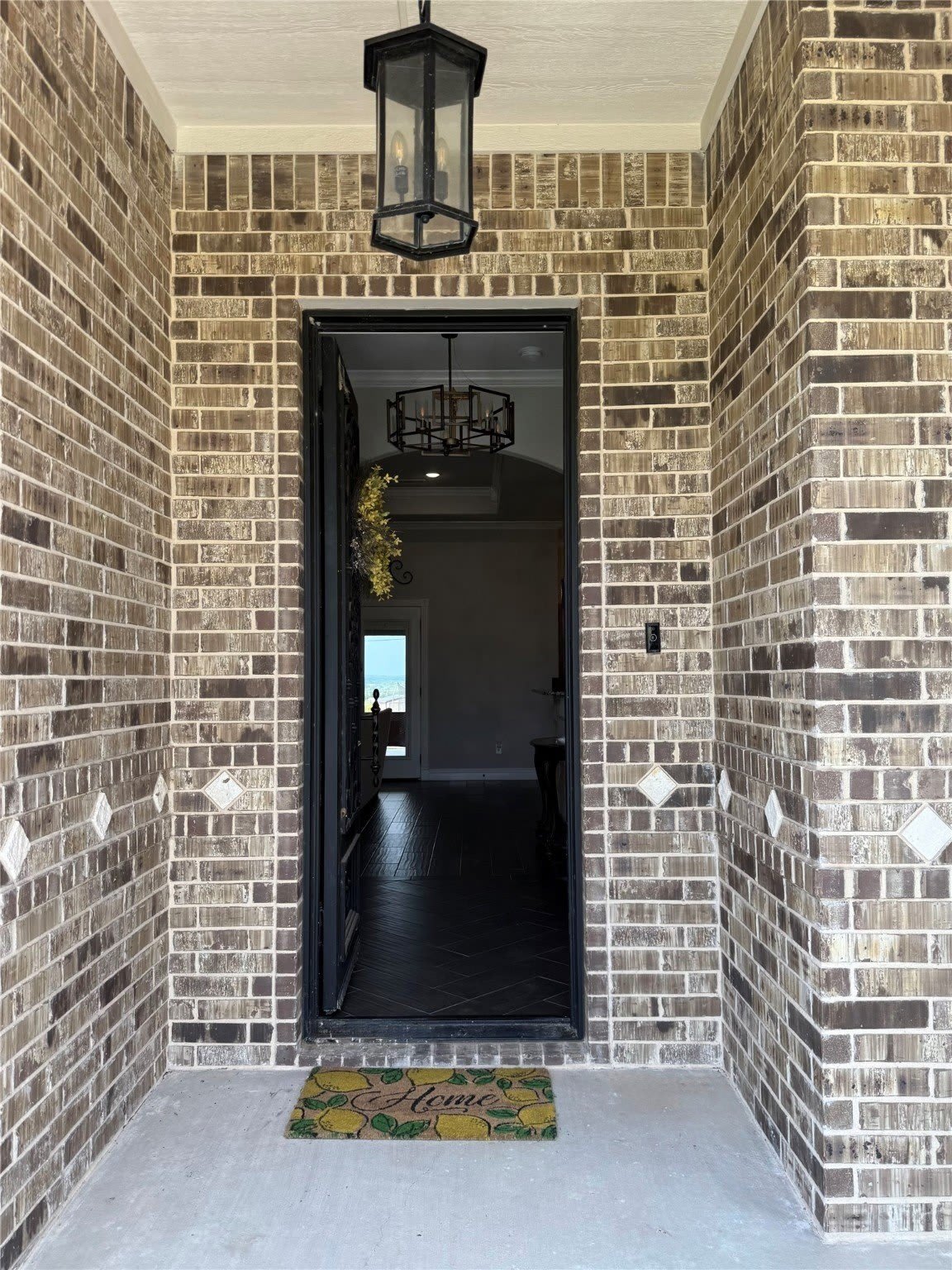 1013 Sky Court – photo 4