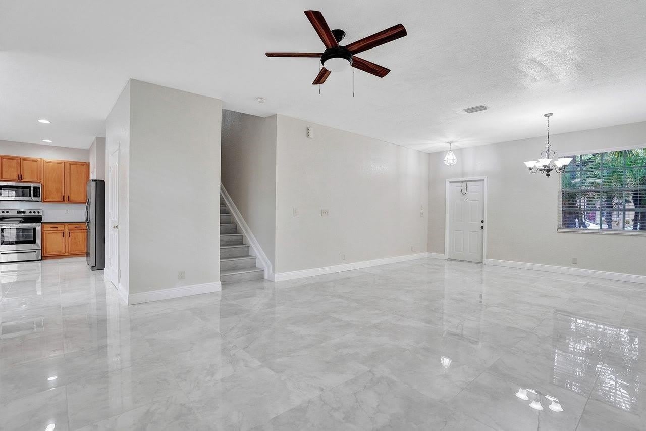 12645 NW 8th Court – photo 4