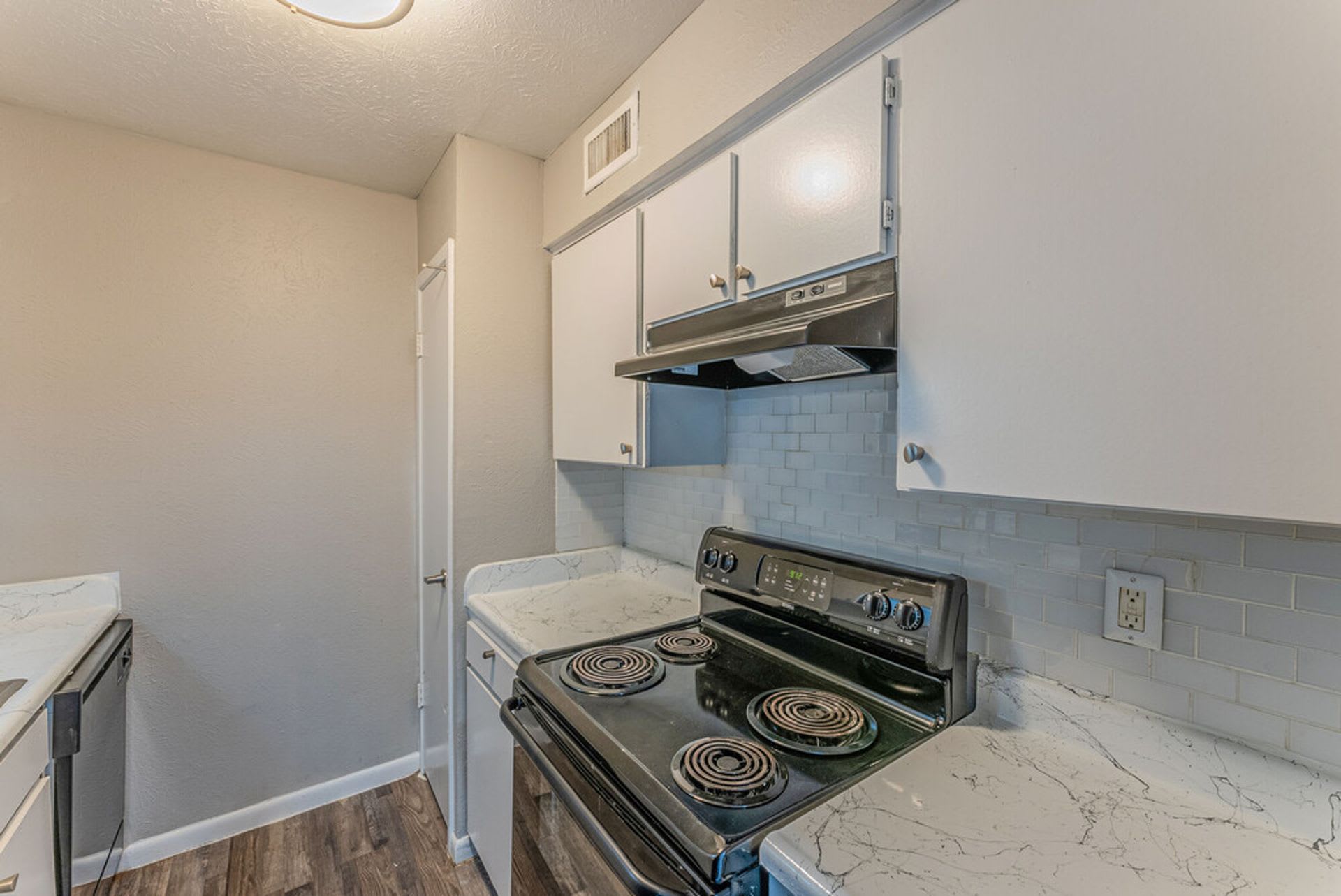 South Crest – photo 4