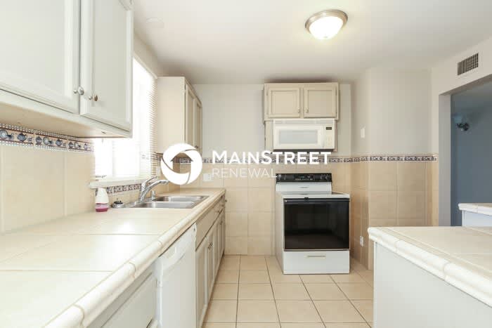 5528 East Waverly Street – photo 5