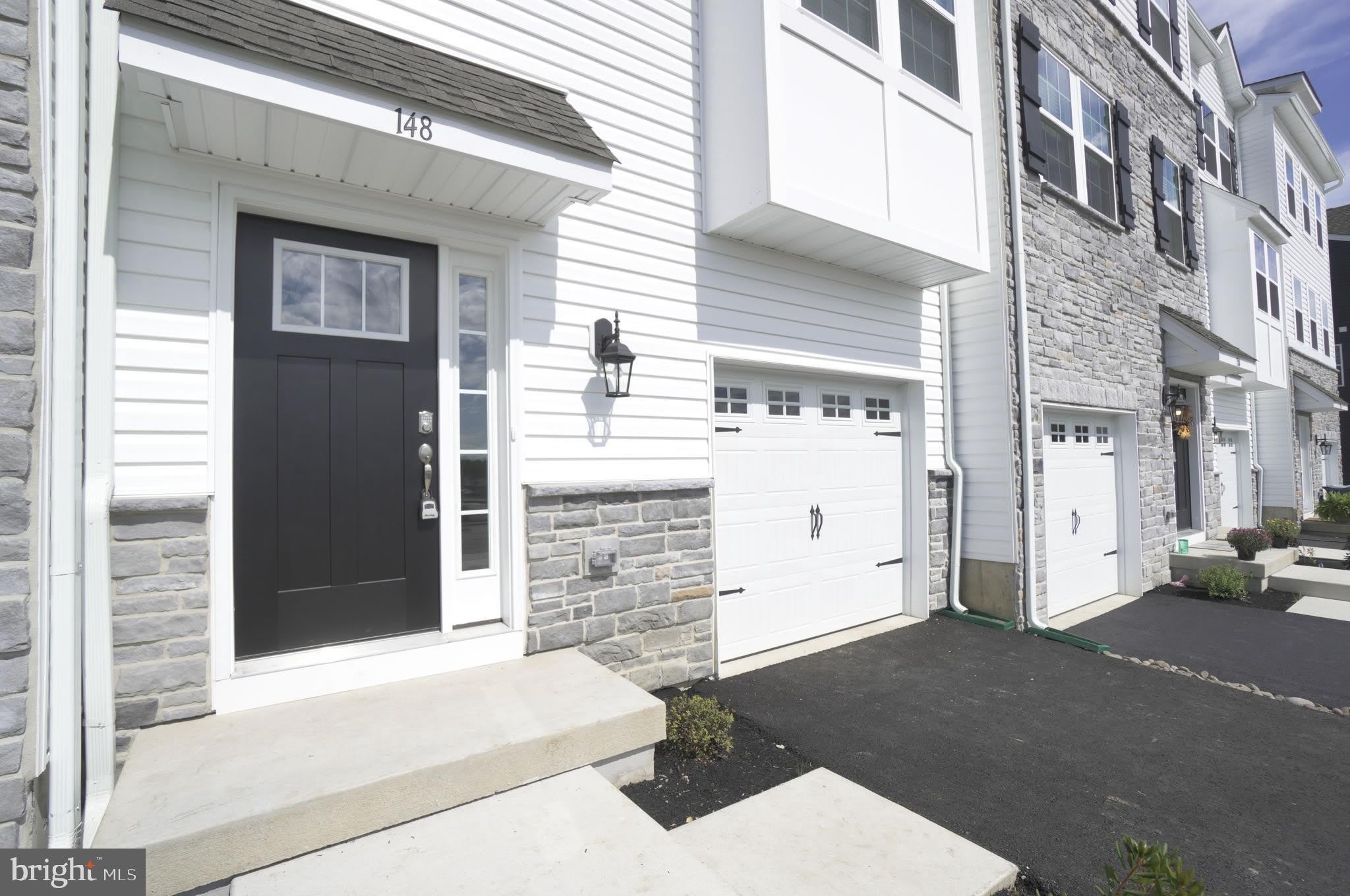 148 BELL CT – photo 3