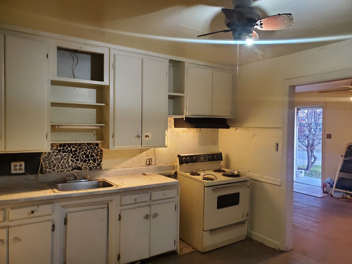 Rent to Own Make Ready! – photo 4