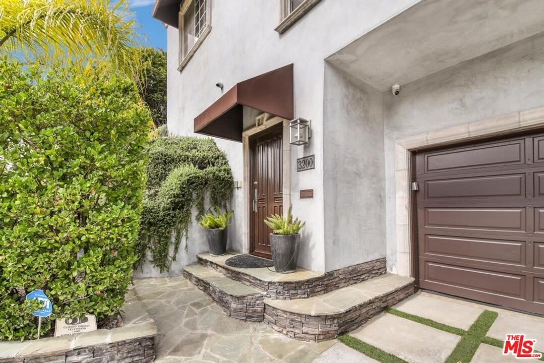 3200 Primera Ave – photo 2