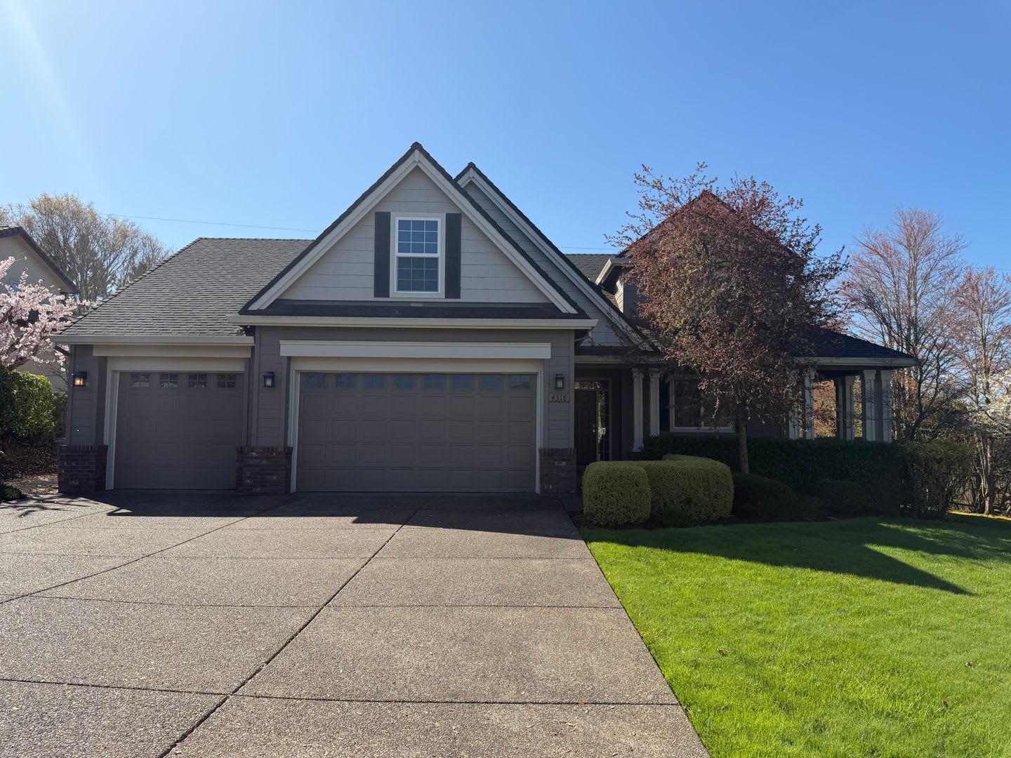 5 Bedrooms And 2 5 Bathrooms With Views Of The Rolling Hills Of Corvallis Country Club – photo 2